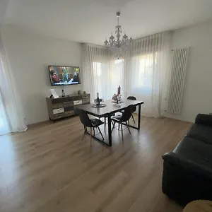 Ca' Uccelli-stupendo 5 Min Da Venezia , Marghera Italia