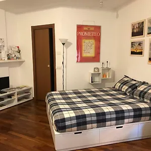 New Citta Studi , Milán Italia